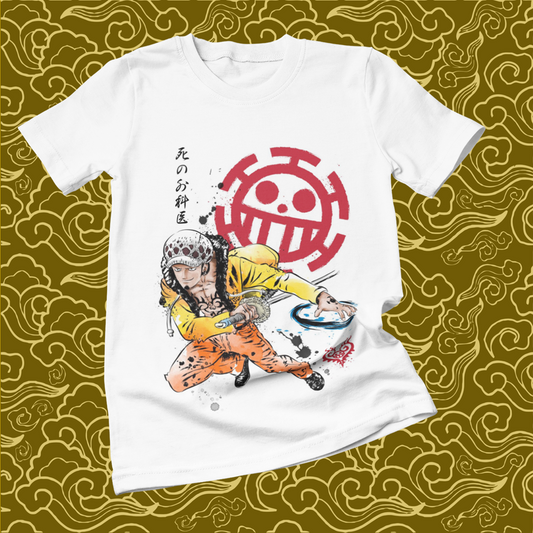 Polera blanca One Piece con diseño de Trafalgar D. Water Law