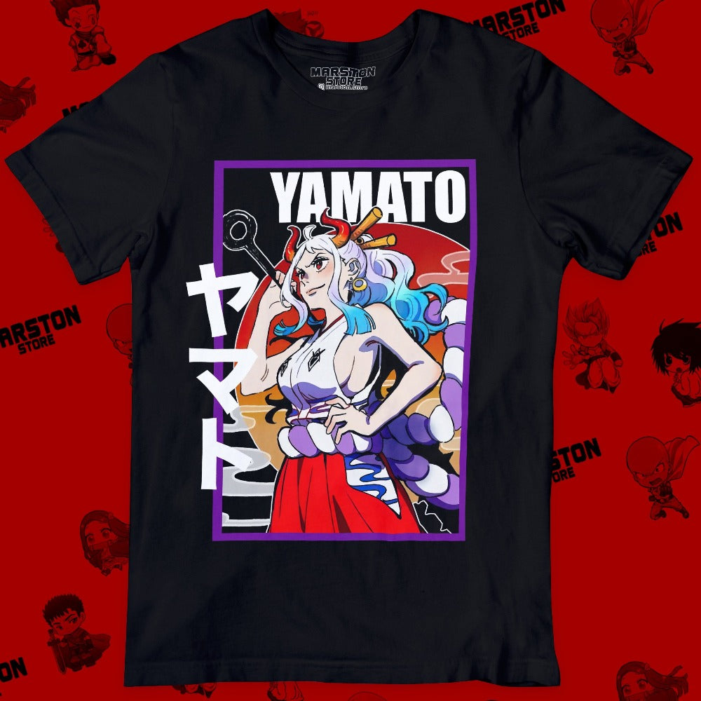 Polera negra One Piece con diseño de Yamato