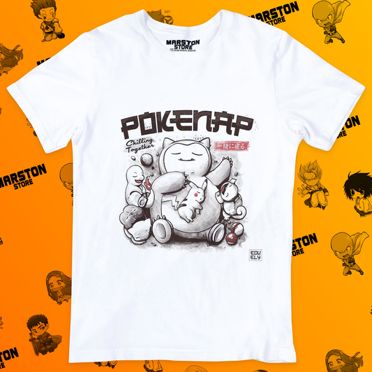 Polera blanca de Pokémon con Charmander, Pikachu, Squirtle y Snorlax