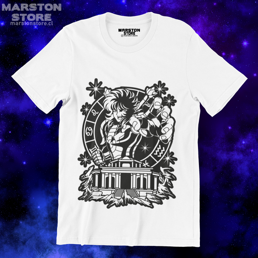Polera blanca de Saint Seiya / Los Caballeros del Zodiaco con diseño de Libra