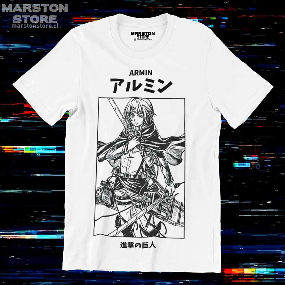 Polera blanca Shingeki no Kyojin con diseño de Armin Arlert
