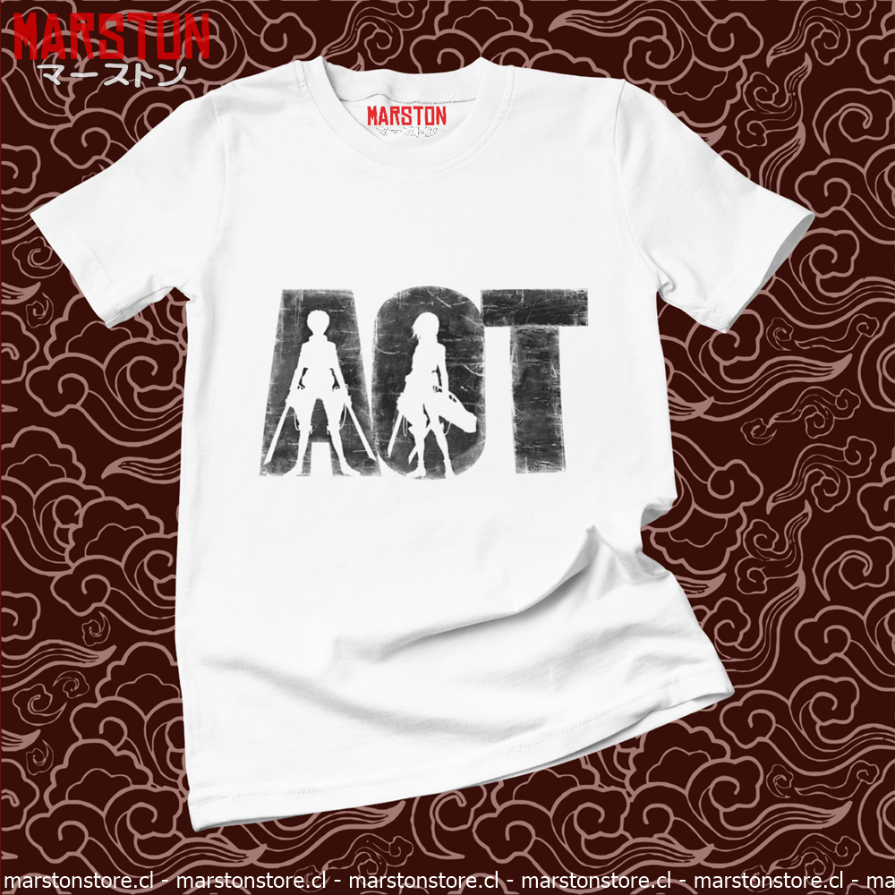Polera blanca con diseño de Shingeki no Kyojin