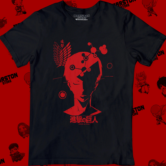 Polera negra Shingeki no Kyojin con diseño de Eren Jaeger