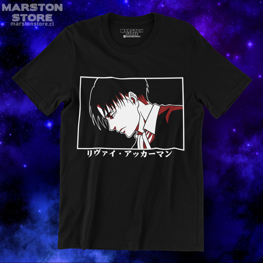 Polera negra Shingeki no Kyojin con diseño de Levi Ackerman