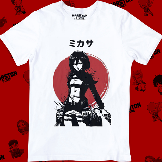 Polera blanca Shingeki no Kyojin con diseño de Mikasa Ackerman