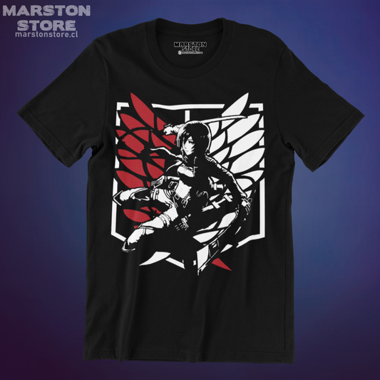 Polera negra Shingeki no Kyojin con diseño de Mikasa Ackerman
