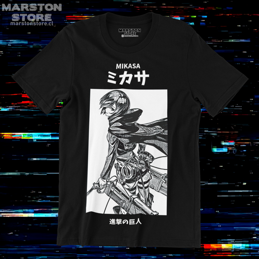 Polera negra Shingeki no Kyojin con diseño de Mikasa Ackerman