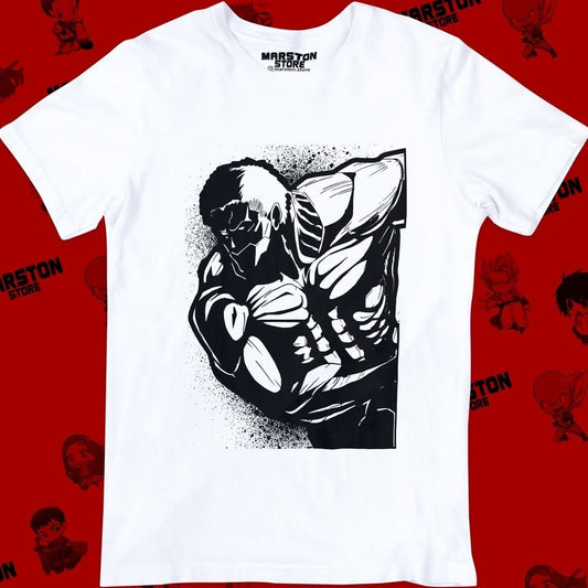 Polera blanca Shingeki no Kyojin con diseño del Titán Acorazado