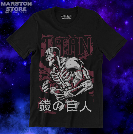 Polera negra Shingeki no Kyojin con diseño del Titán Acorazado