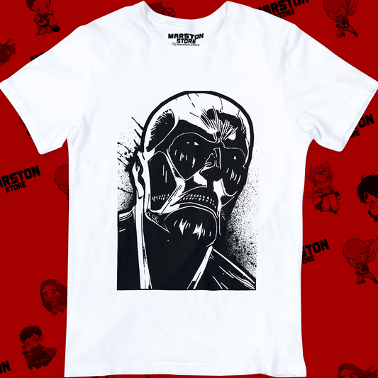 Polera blanca Shingeki no Kyojin con diseño del Titán Colosal