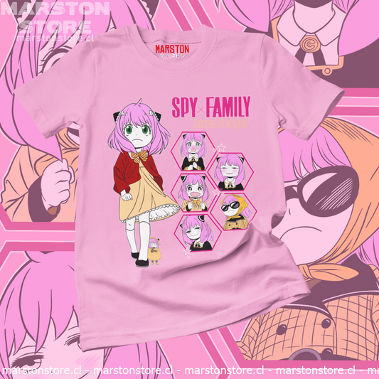 Polera de Spy x Family con Anya Forger