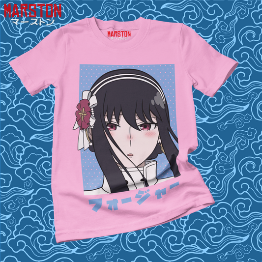 Polera de Spy x Family con Yor Forger