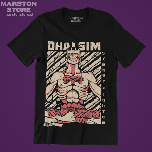 Polera negra Street Fighter con diseño de Dhalsim