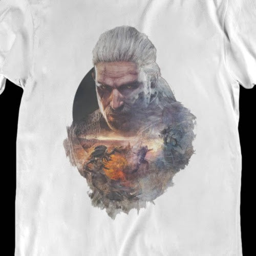 Polera blanca con diseño de The Witcher